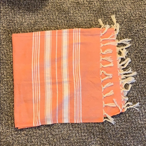 Other - 🌸NWOT Turkish Towel